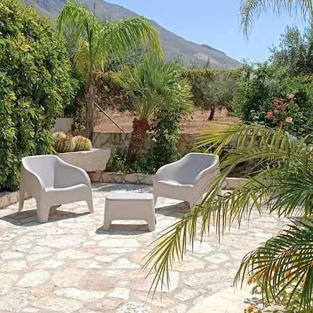 Bed & Breakfast Le Falesie Di *