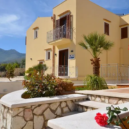 Bed and breakfast Le Falesie Di Castelluzzo