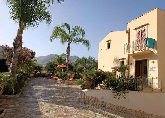 Bed & Breakfast Le Falesie Di 3*