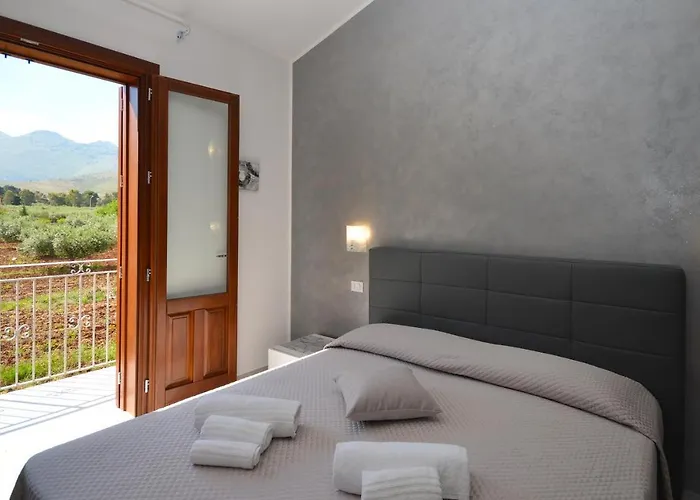 Le Falesie Di Bed & Breakfast 3*